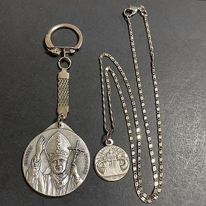 🖤ROMA💕Catholic Keyring & necklace set